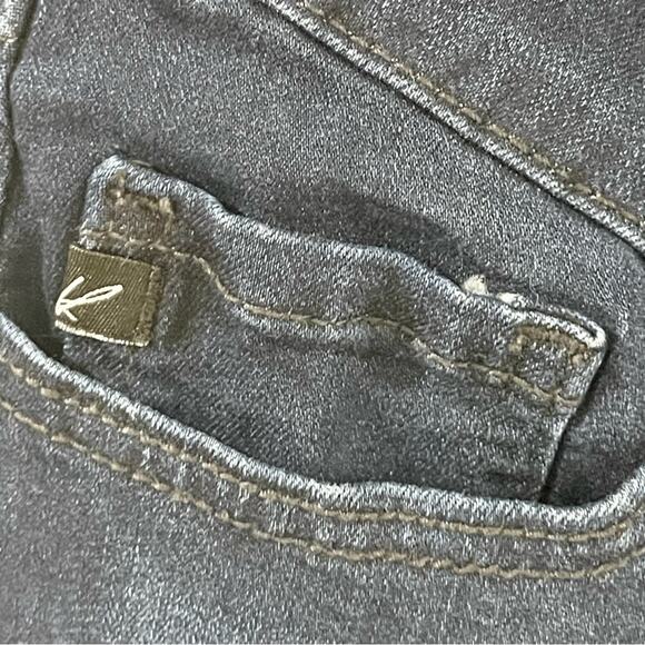 Kancan Maternity Aviva Skinny Jeans Over The Belly Women size 29 Dark Blue Wash - Picture 3 of 10